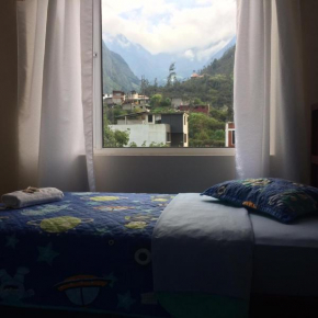 Depto B completo con 1 baño, wifi, cable, y garage gratuito